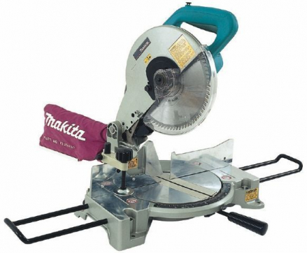 Торцовочная пила Makita LS1040 в прокат в Иванове. У нас лучшая цена за сутки! Возможность взять в аренду с выгодной скидкой до 40% при экспресс доставке 24/7. И помните, ночью стоимость еще дешевле на 30%! #арендапрокат #виброплита #выгодно